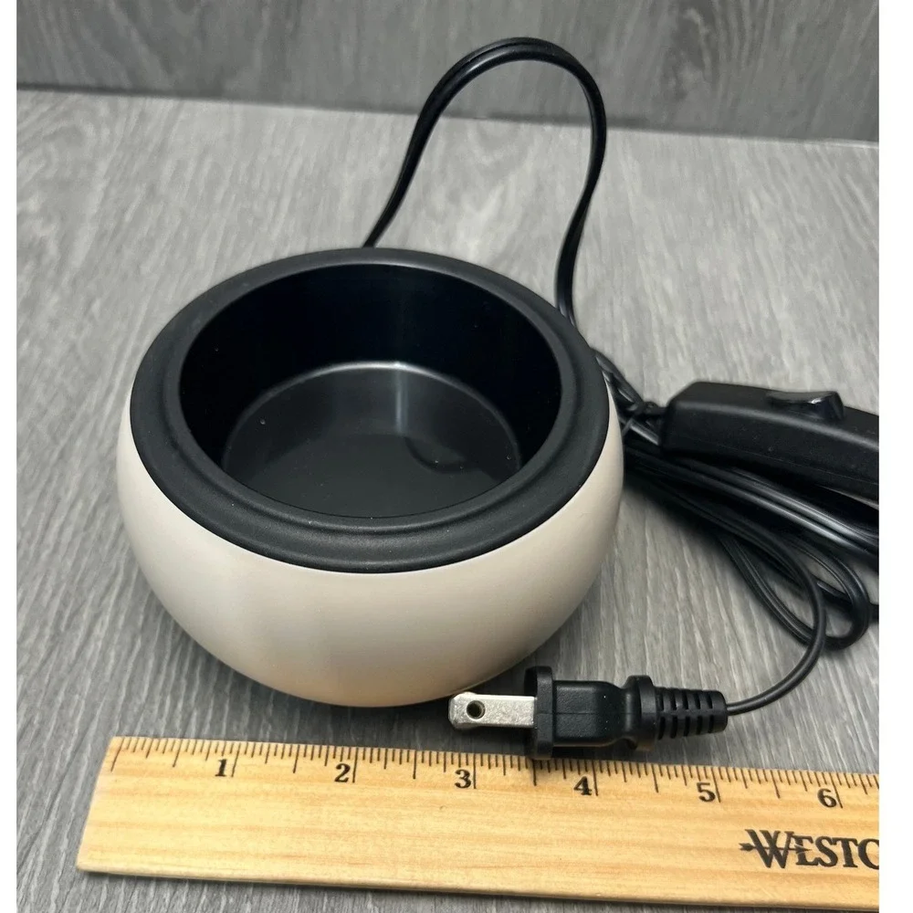 Scentsy Mod Warmer Taupe Electric Wax Melter 85094 Minimalist Round